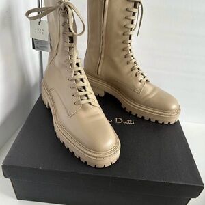 NWT Massimo Dutti Cream Lace-Up Boots Size 10.5/11